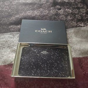 Coach F38641 New in Box Black Wristlet With Star